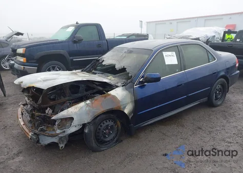 2002 Honda Accord 2.3 Lx from USA, damaged, VIN JHMCG56402C005067